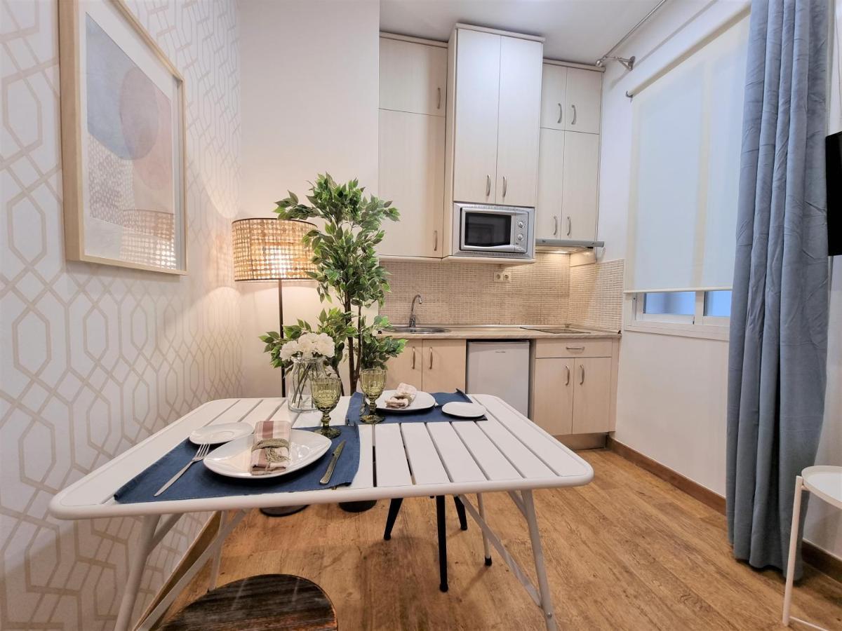 Apartamentos San Andres Madrid Kültér fotó