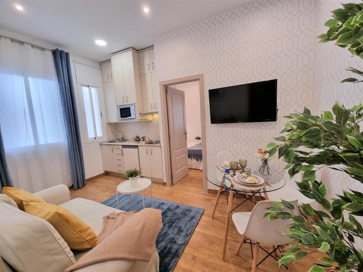 Apartamentos San Andres Madrid Kültér fotó