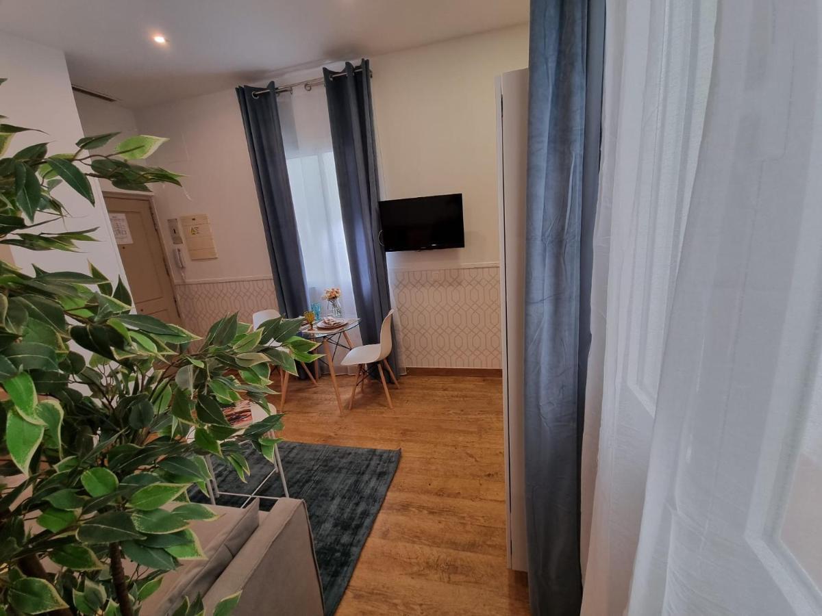 Apartamentos San Andres Madrid Kültér fotó