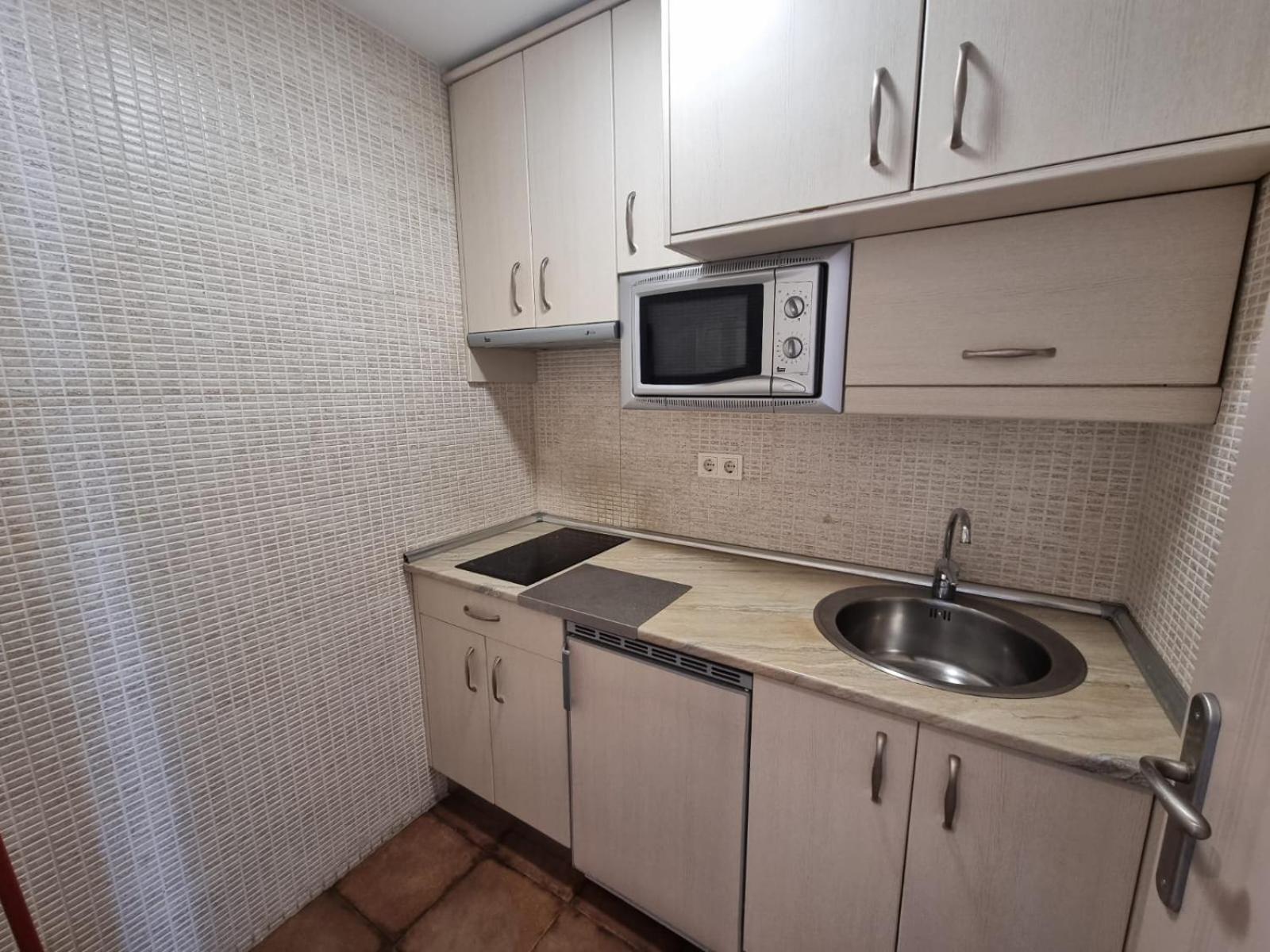 Apartamentos San Andres Madrid Kültér fotó